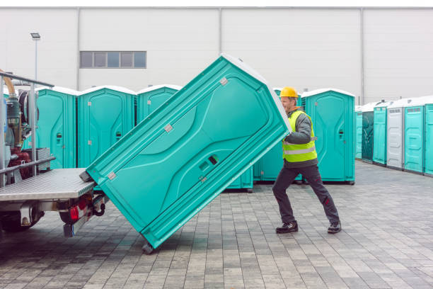 Best Portable restroom trailer rental  in Ashland, IL